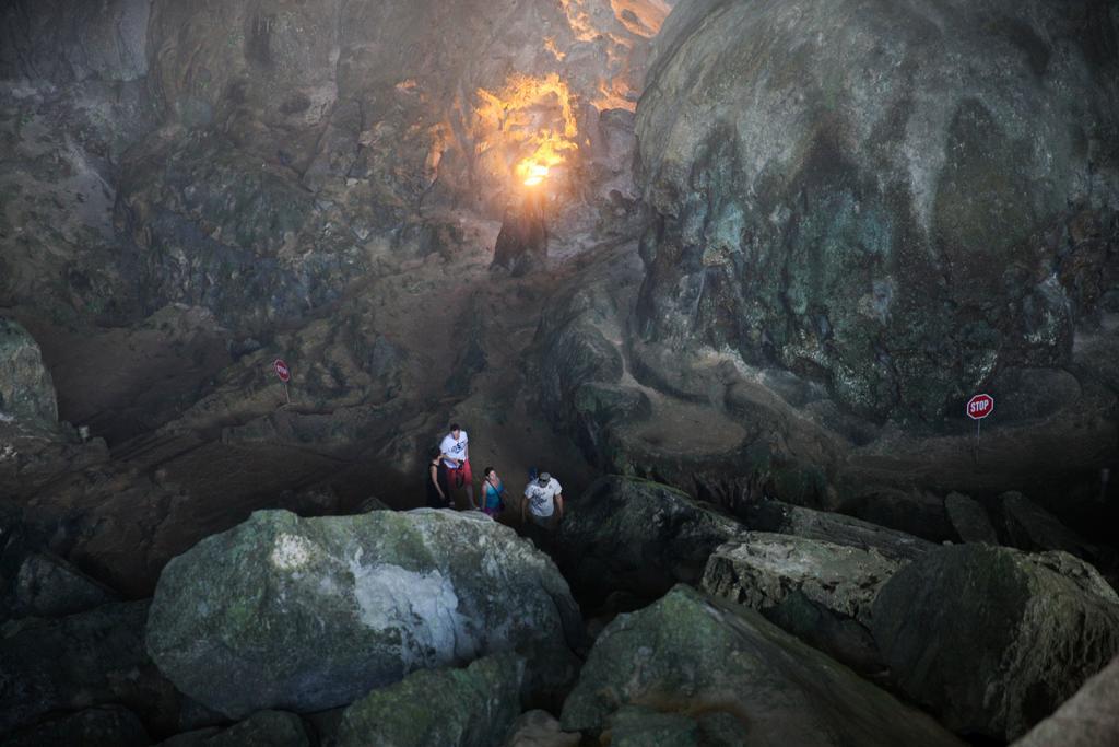 Halong Bay Full Day Trip - 6 Hours Route Hotel Ha Long Exterior photo