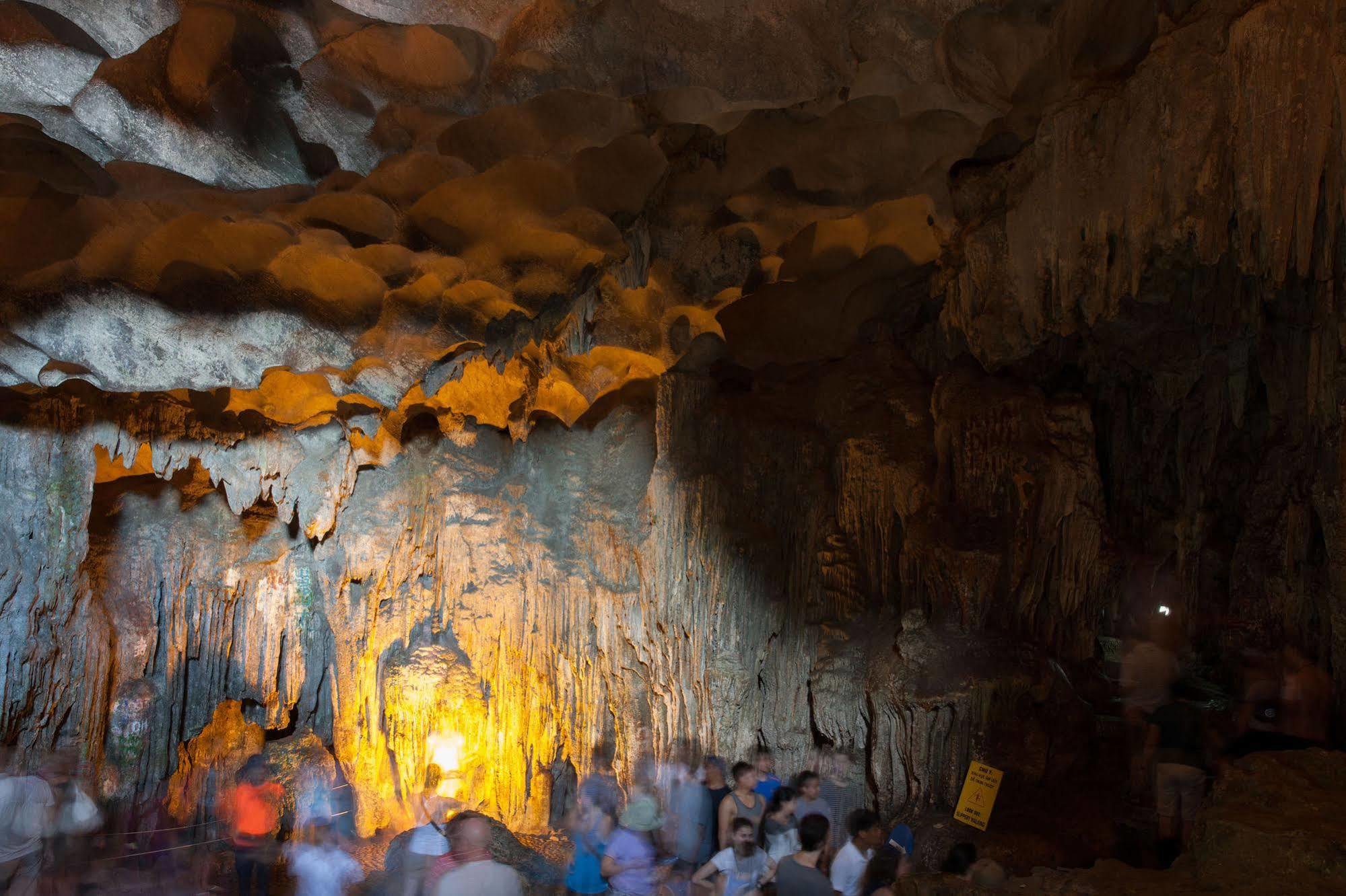 Halong Bay Full Day Trip - 6 Hours Route Hotel Ha Long Exterior photo